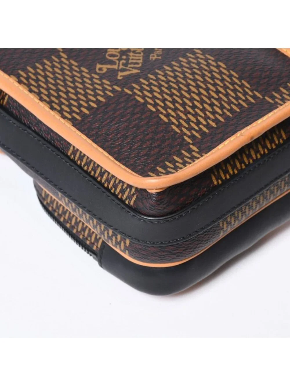 Louis Vuitton Amazon Messenger Shoulder Bag Damier Giant NIGO LV Squared
